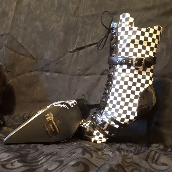 Funtasma checkered heeled boots, size 9. - Picture 2 of 4